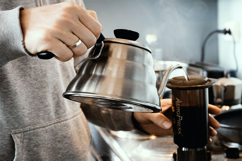 How to Use a Tea Kettle with Tea Bags