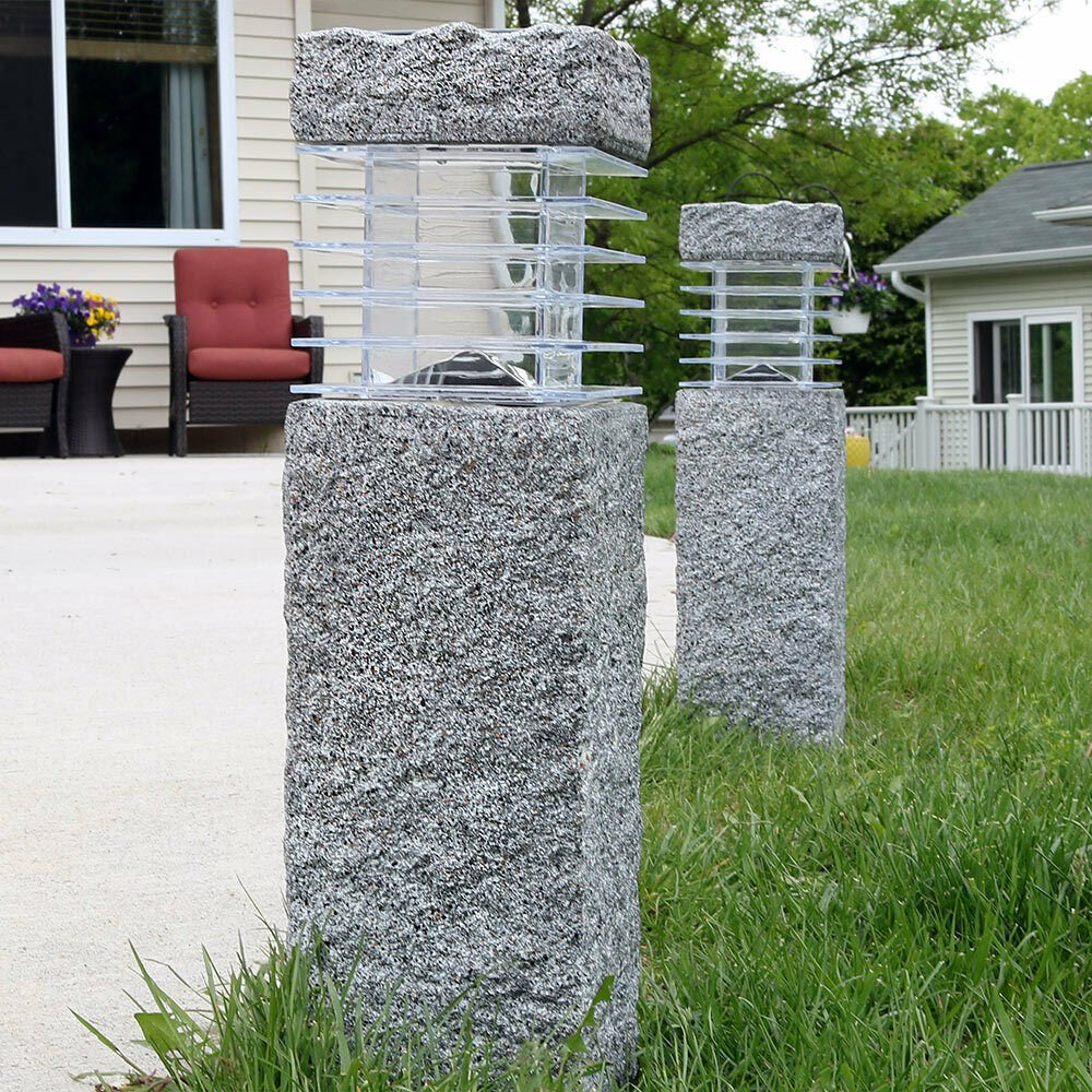 Sunnydaze Decor WNC-597 - Solar Bollard Lights