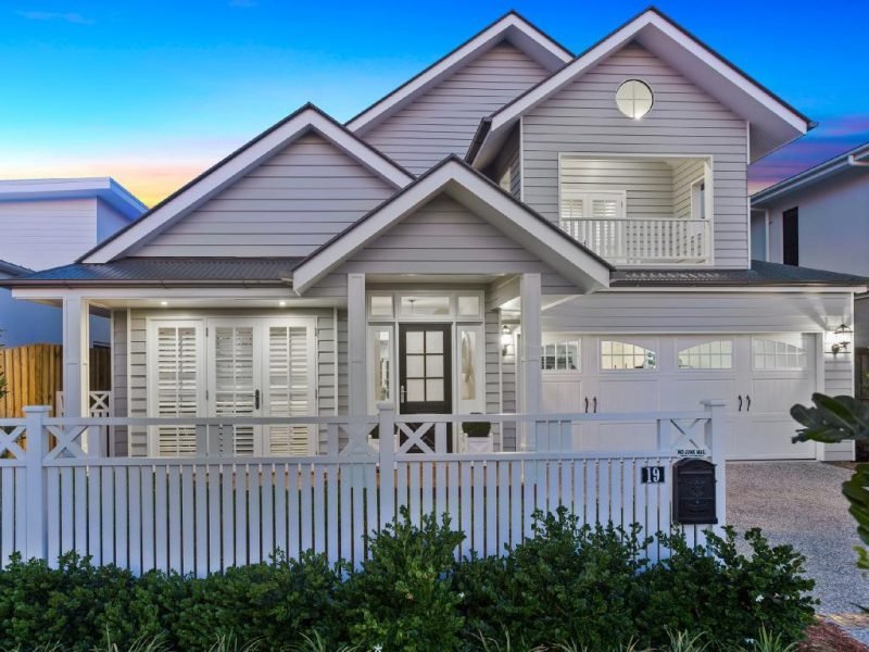 Hamptons Style Homes