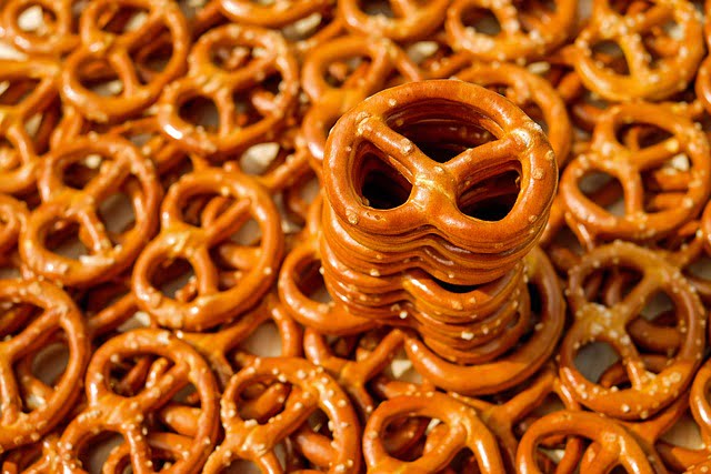 Can Guinea Pigs Eat Pretzels