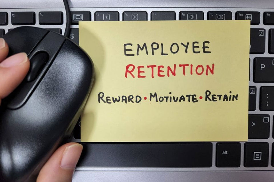 How Daily Payment Can Improve Employee Retention and Satisfaction