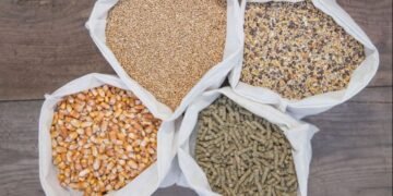 Natural animal feed ingredients