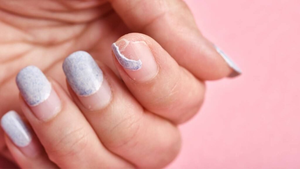 How to make a manicure last longer